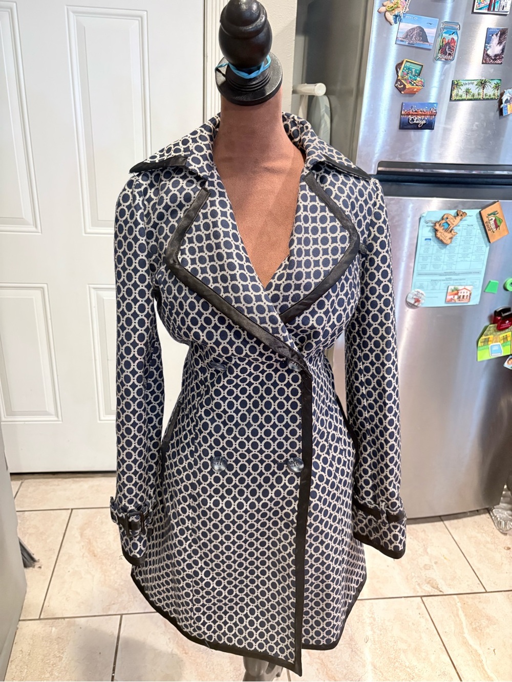Vertigo Paris Navy and White Long-Sleeve Patterned coat  with Black Trim